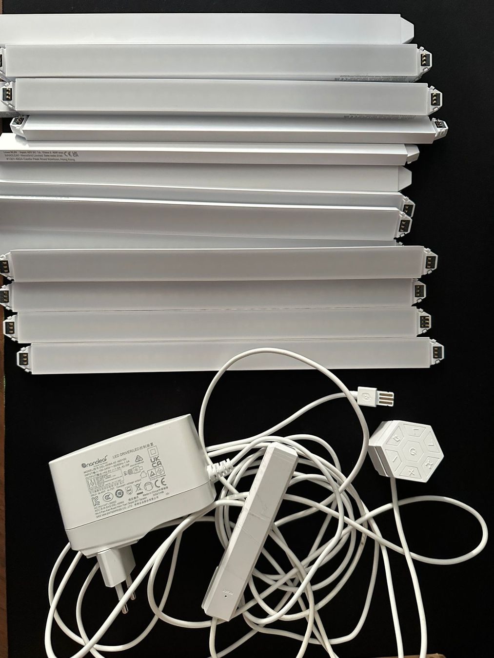 Nanoleaf Lampade: Nanoleaf Lines – Usato da allschwil venduto da cs9_x8vn 1