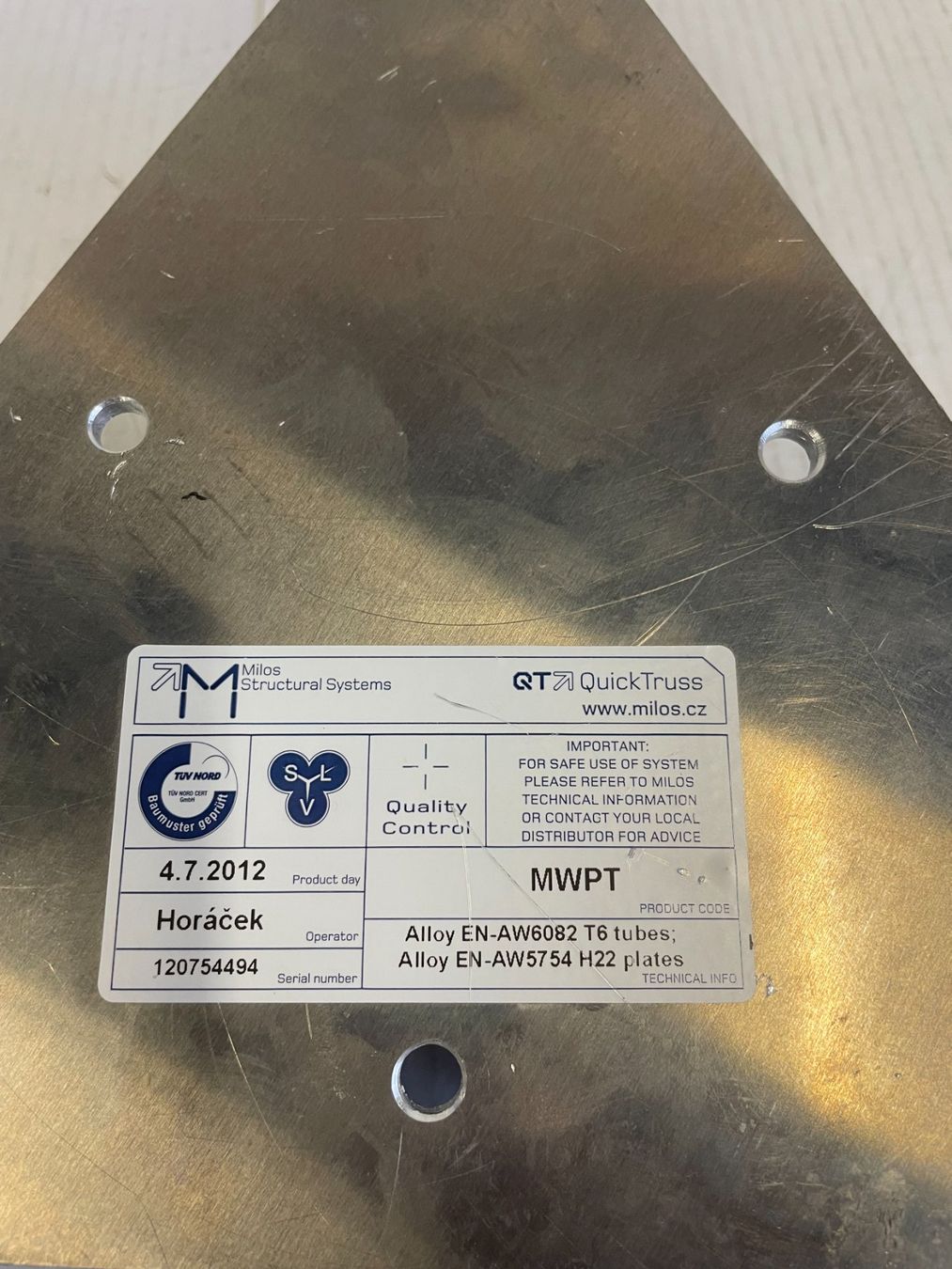 Bodenbeläge: Milos Bodenplatte 3Punkt       A45 – Neu (gemäss Beschreibung) aus Däniken SO von Profog1 3