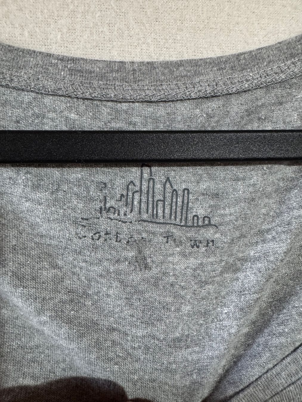 T-Shirts: Graues T-Shirt ca. Gr. L – Gebraucht aus Grosswangen von second_hand_dress 1
