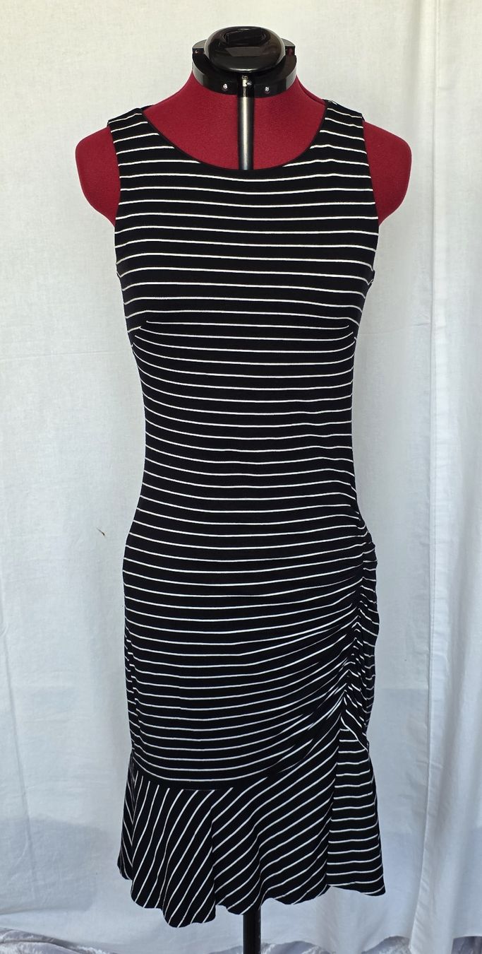 Vestiti: Kleid  – Nuovo (secondo la descrizione) da Pfäffikon SZ venduto da hrs_k2tn