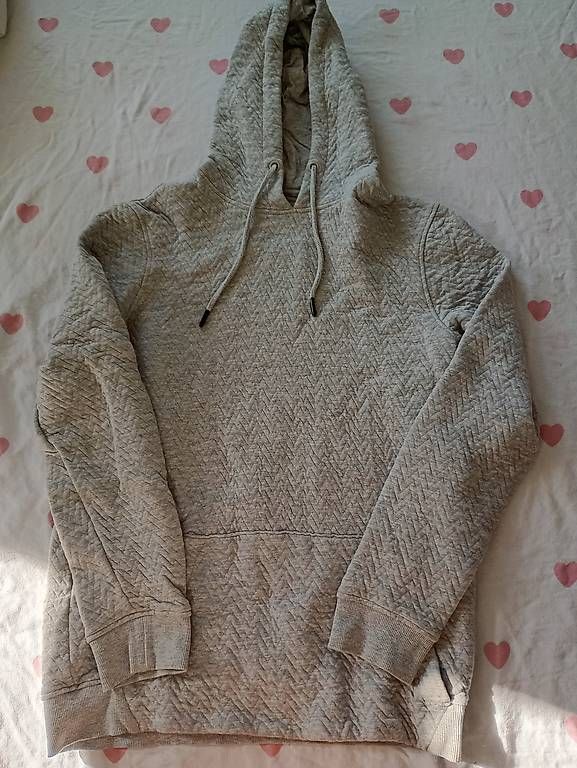 Maglioni & Felpe: Hoodie clockhouse C&A – Usato da Gelterkinden venduto da leo_9z8m