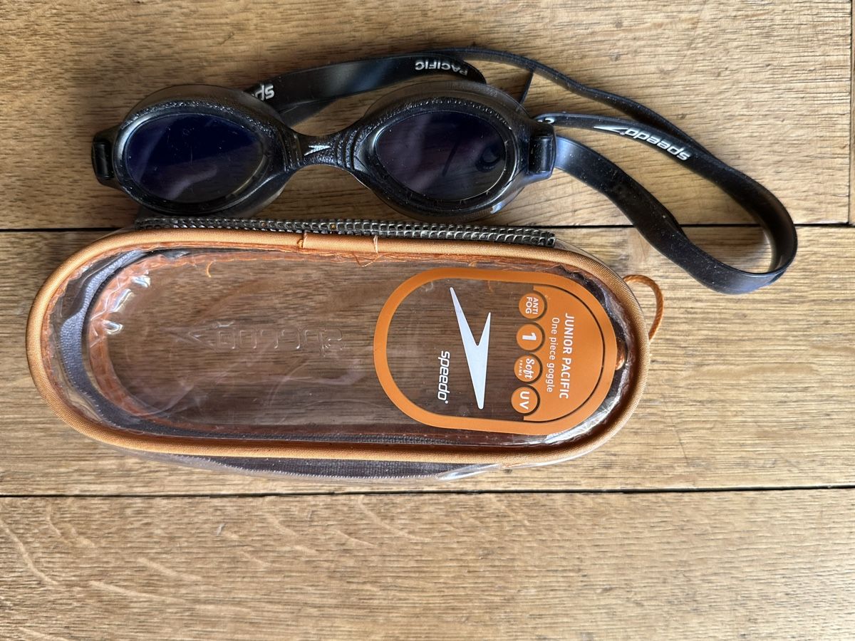 Occhiali & Lenti: Speedo Schwimmbrille Kinder – Usato da Allschwil venduto da Maetthe
