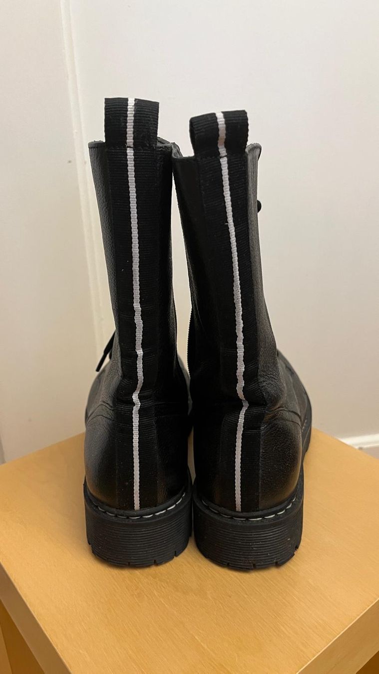 Scarpe da donna: Damen Lederstiefel Grösse 37 – Usato da Luzern venduto da Sesilija 3