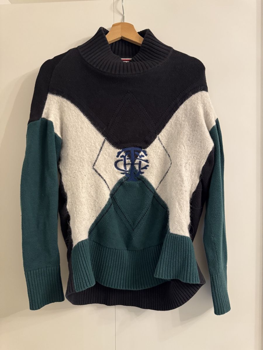 Tommy Hilfiger Maglioni & Felpe: Pullover von Tommy Hilfiger Grösse S – Usato da Frauenfeld venduto da _smile_w