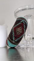 schickes Perlenarmband