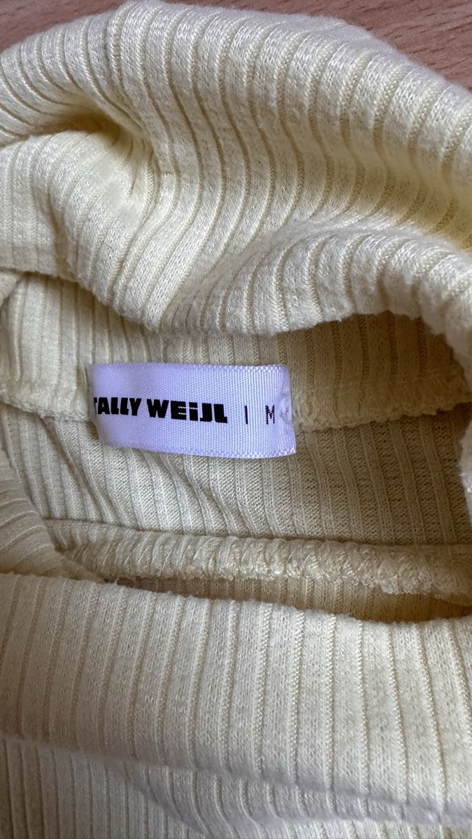Lotti di vestiti: Rollkragenpullover in Pink und Gelb, Grösse S/M – Usato da Romanshorn venduto da Butterdog 6