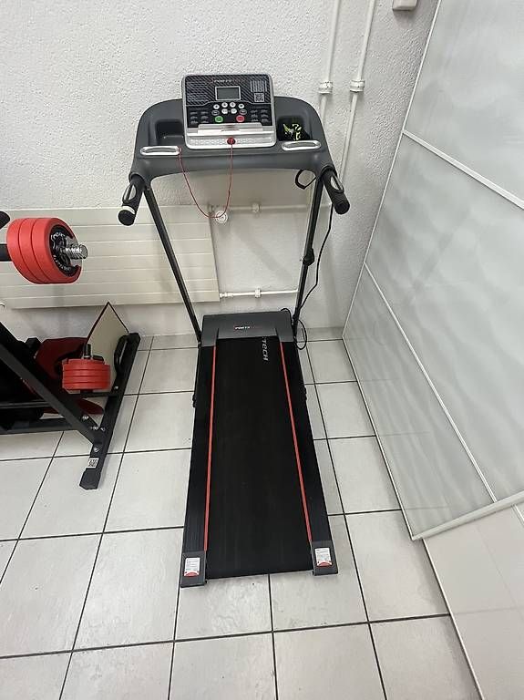 Hometrainer: Laufband – Usato da Merenschwand venduto da vin_p6jy