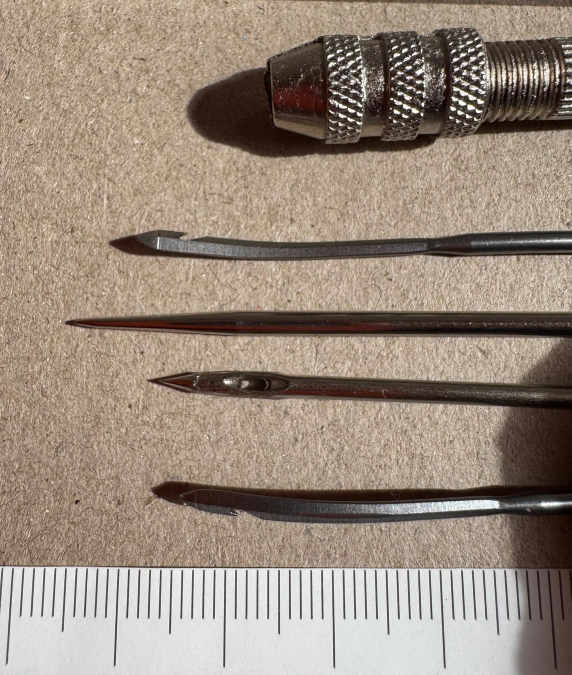 Tutti gli attrezzi: Aale   Hacken   Nadel     Werkzeuge zum Basteln Multitool – Nuovo e nell'imballaggio originale da Leuggern venduto da unico10 5