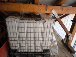 Bidone IBC 1000L usato, con gabbia metallica, 1 pezzo