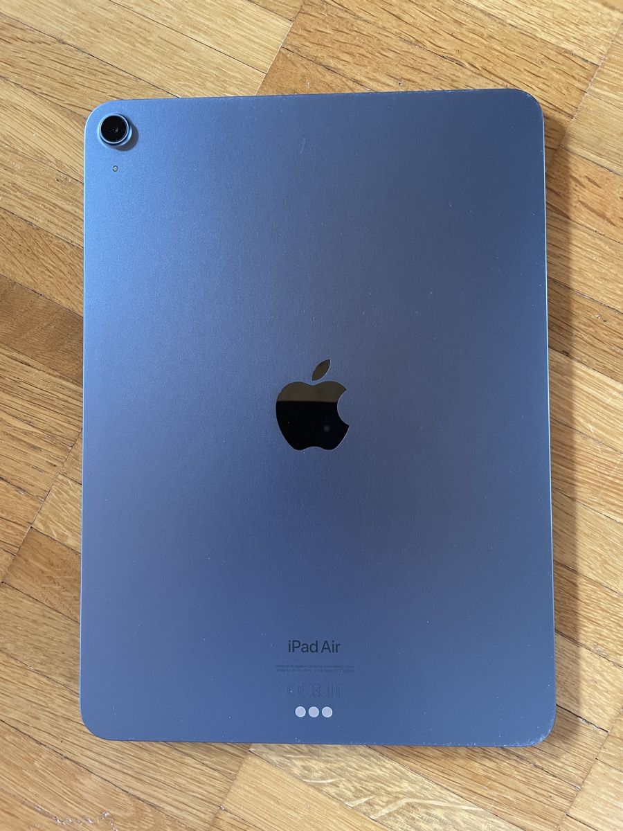 Apple Tablet PC: iPad Air 5. Generation WiFi 64GB – Usato da Davos Monstein venduto da pendragon79 2