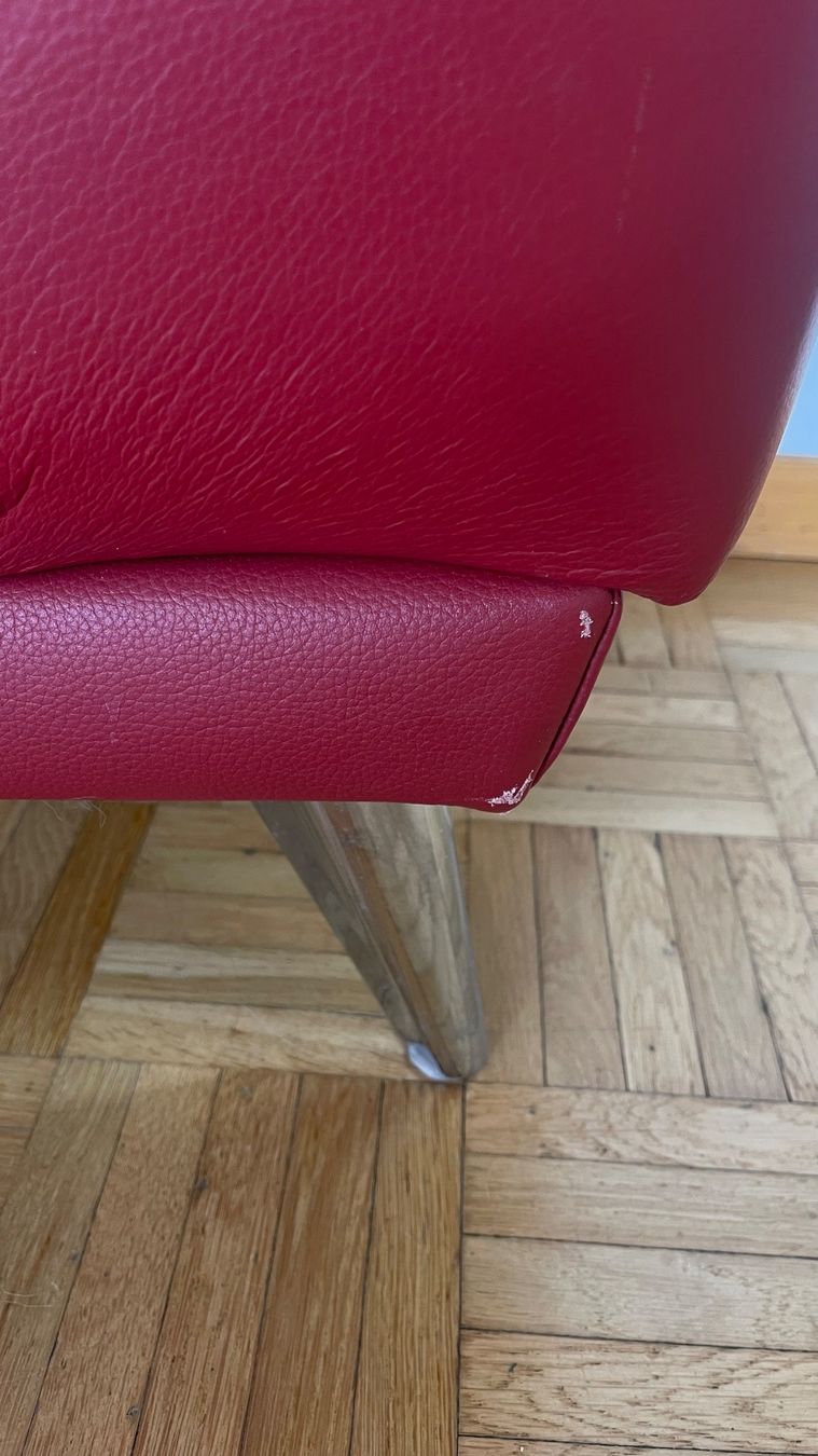 Divani: Zwei Rote Echtleder Sofas – Ideal für Wohnzimmer oder Büro – Usato da Kägiswil venduto da asp_9cd9 8