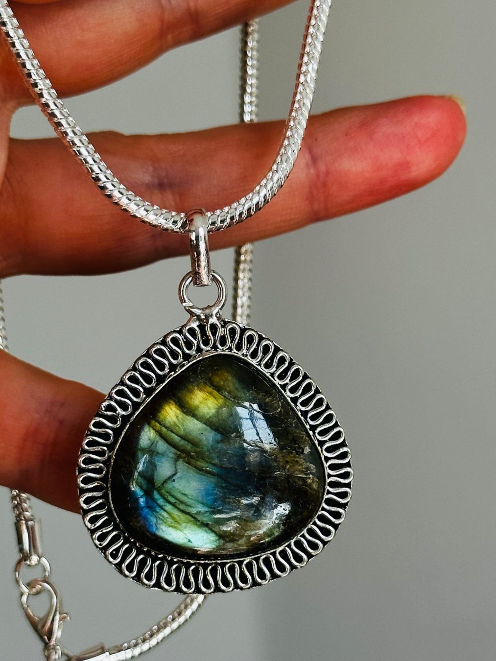 Catenine: Labradorite Gemstone Handmade necklace – Nuovo e nell'imballaggio originale da Genève venduto da AGBERG 8