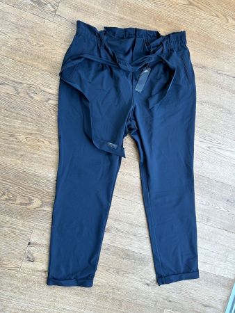 Hose, Penn&Ink.  //NEU// 44