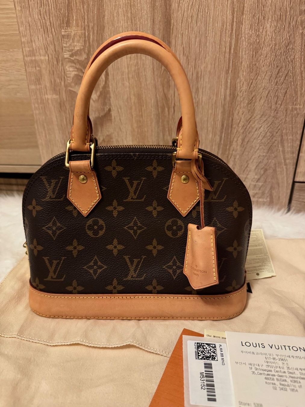 Louis Vuitton Borse da donna: Original  Louis Vuitton Alma BB Monogram – Usato da Grossdietwil venduto da RSW032 1