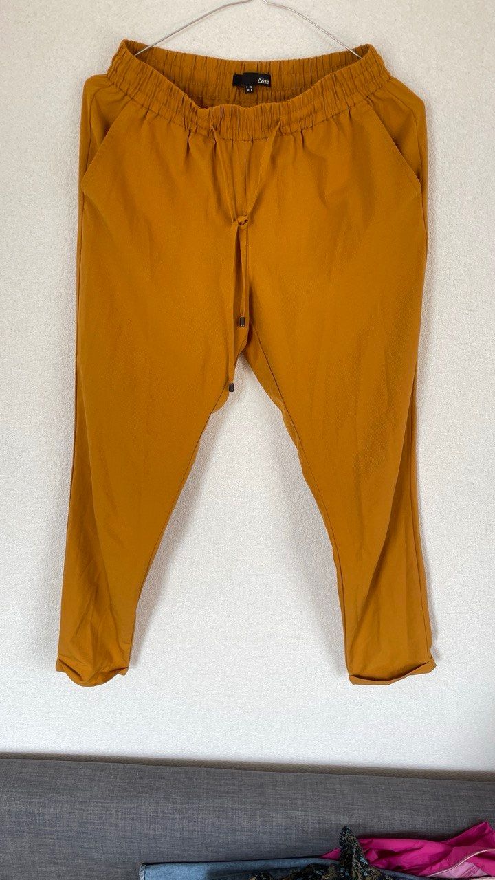 Etam Pantaloni: Trousers – Usato da St-Gingolph venduto da Ynatka 2