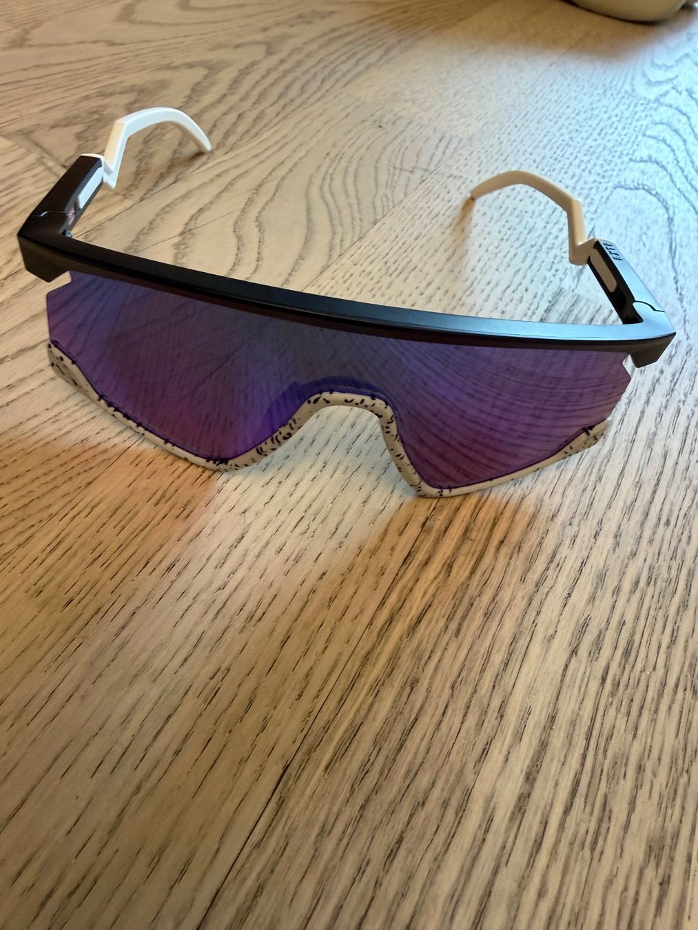 Oakley Brillen & Gläser: Oakley sunglasses – Neu (gemäss Beschreibung) aus Wollerau von mar_cnx6