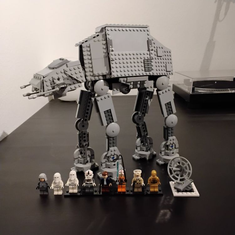 Lego Star Wars - 8129 AT-AT Walker (Gebraucht) in Lausanne für CHF 105 ...