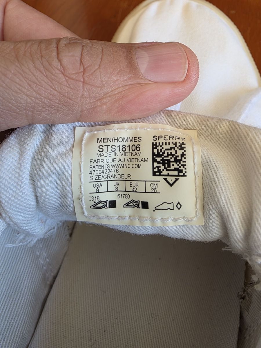 Scarpe da uomo: Sperry Top-Sider White Canvas Sneakers - Size 9 – Usato da Genève venduto da jud_xrl8 8