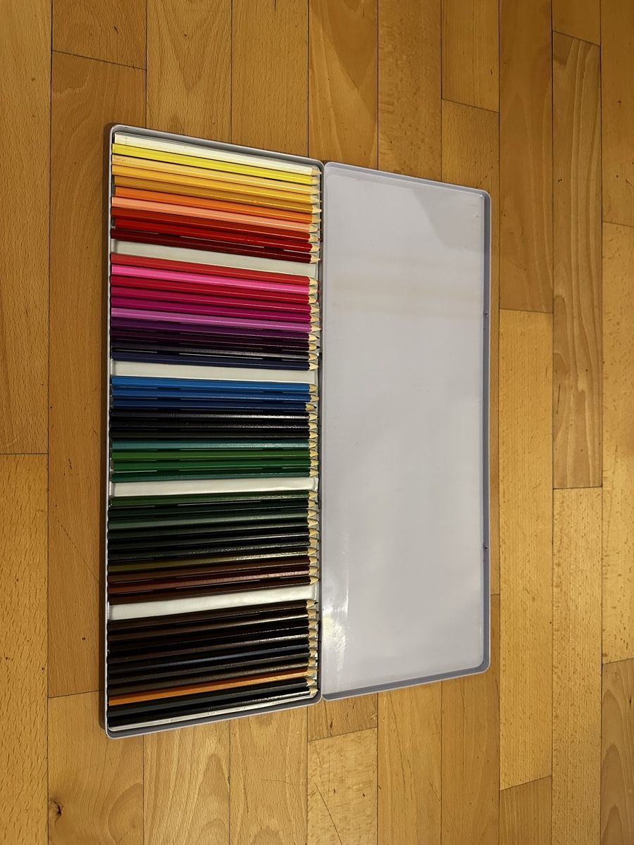Matite, matite colorate & gessi: Farbstiftbox – Usato da Sarmenstorf venduto da SamiraB. 1