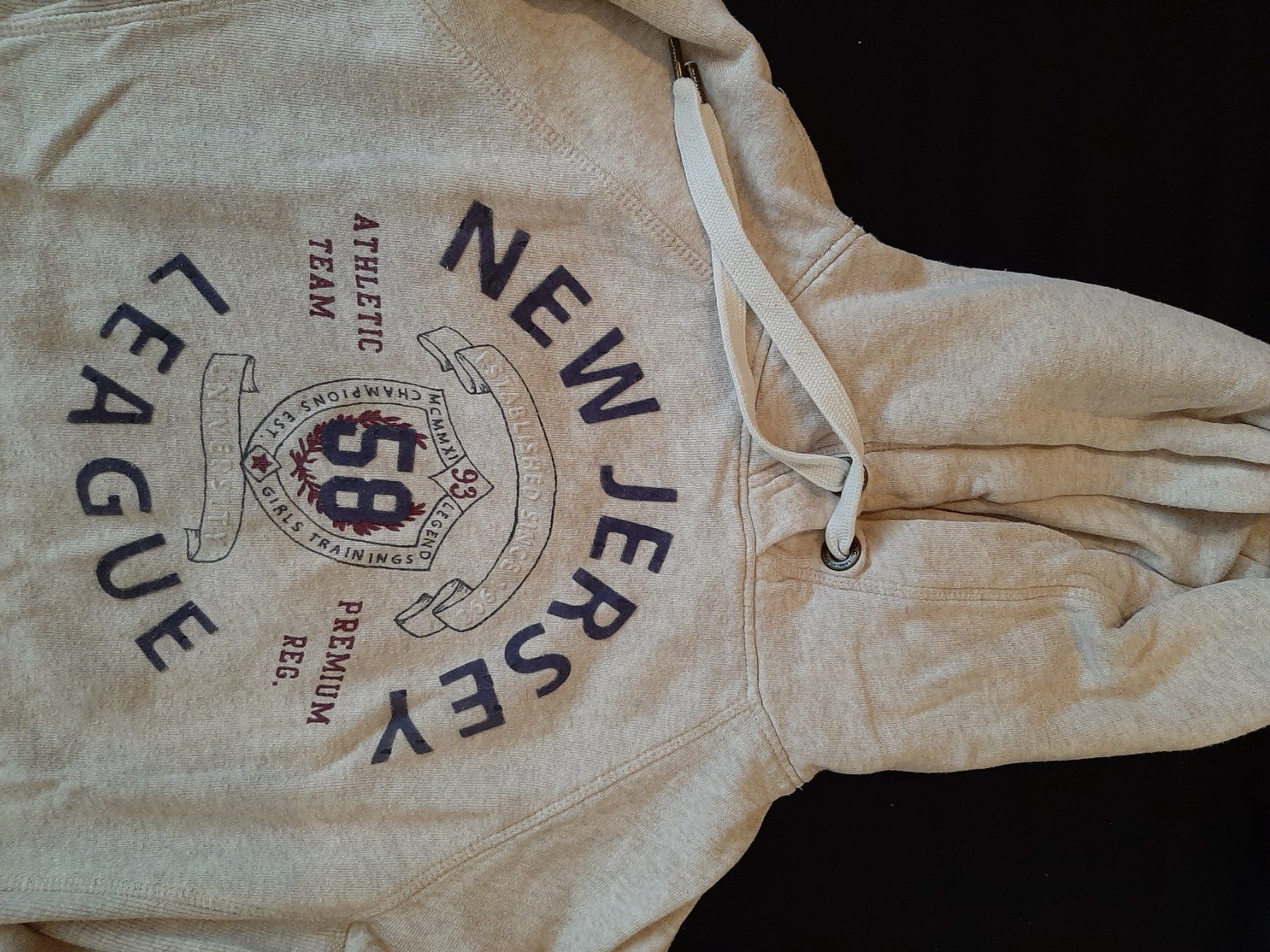 H&M Maglioni & Felpe: H&M Kapuzenpulli Gr. S Beige – Usato da Marthalen venduto da Jenny.Z 1