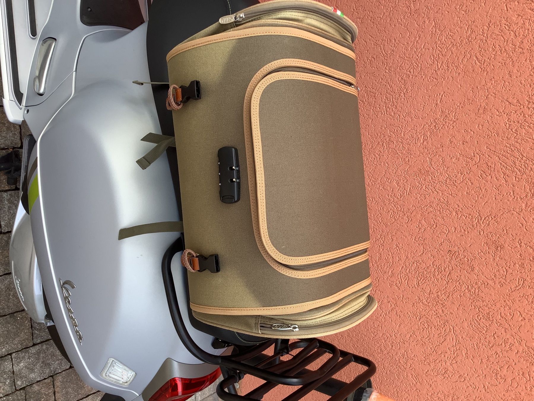 Vespa Topcases: Borsone originale vespa – D'occasion à Morbio Inferiore par udry65 2
