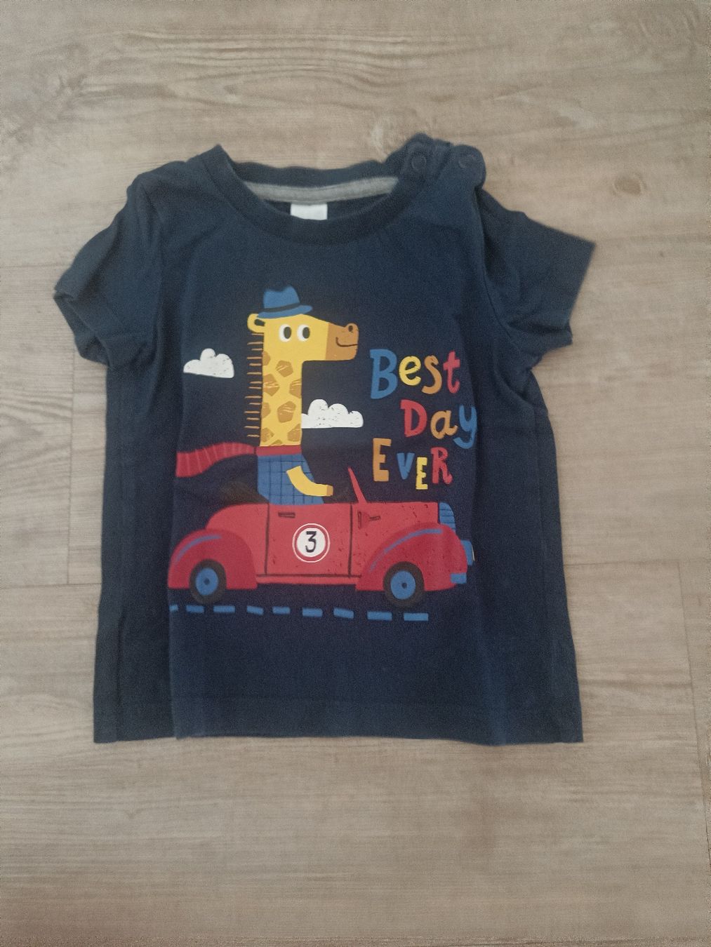 Camicie, T-shirt & Polo: T-Shirt Grösse 86 – Usato da Jaberg venduto da urig17.