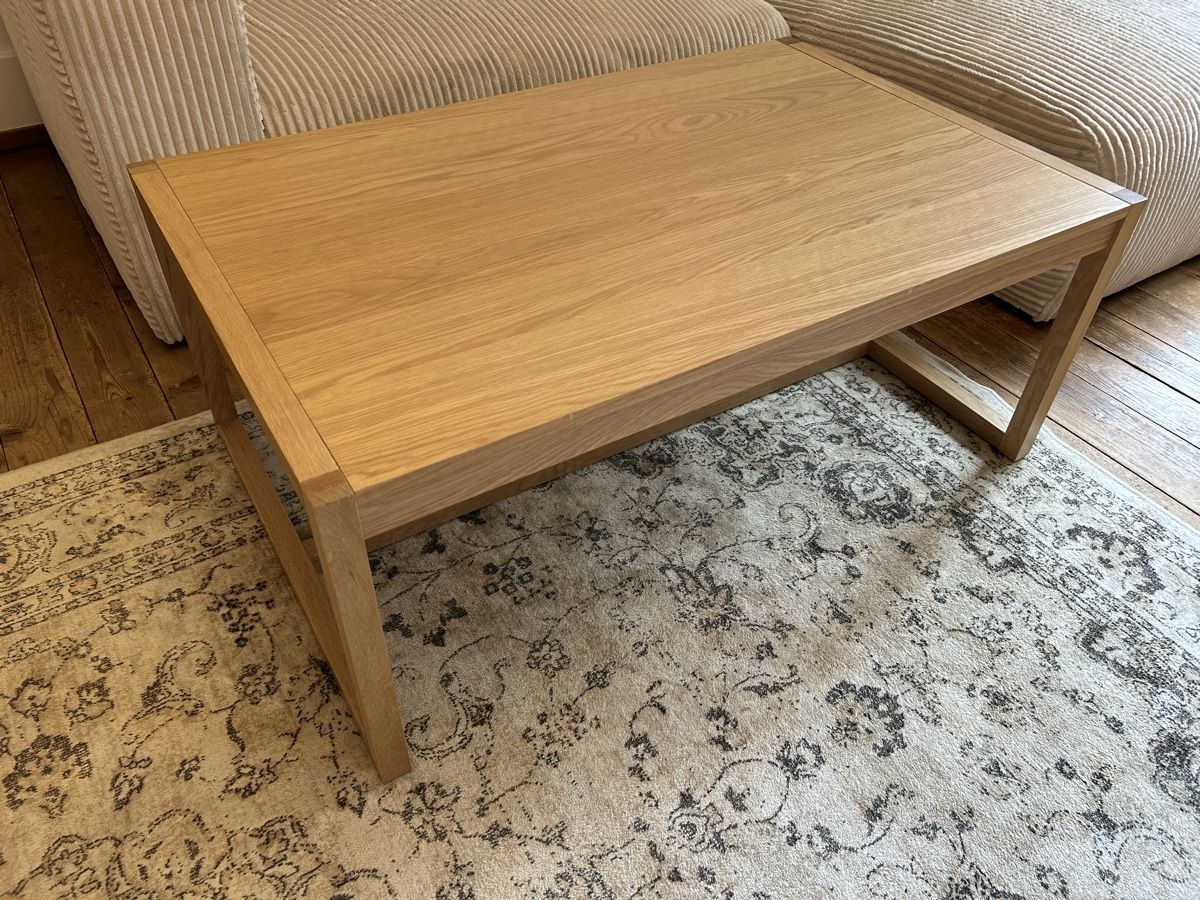 Tavoli: Sofatisch Eiche  – Usato da Bern venduto da dyanichenoa