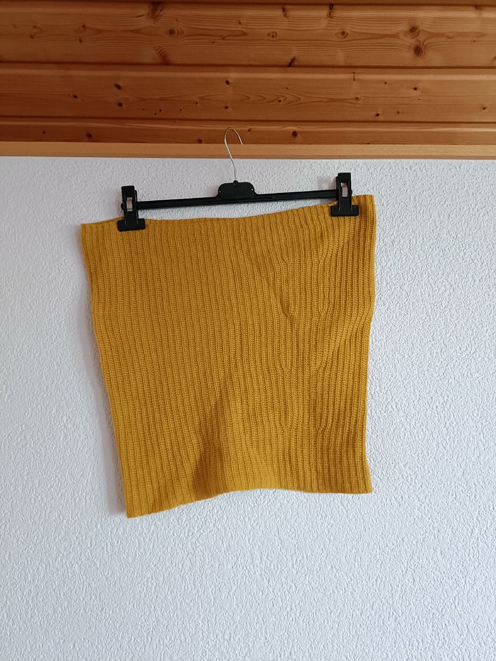 Foulard & Sciarpe: Écharpe tube en tricot – Usato da Vaulruz venduto da O_DDM