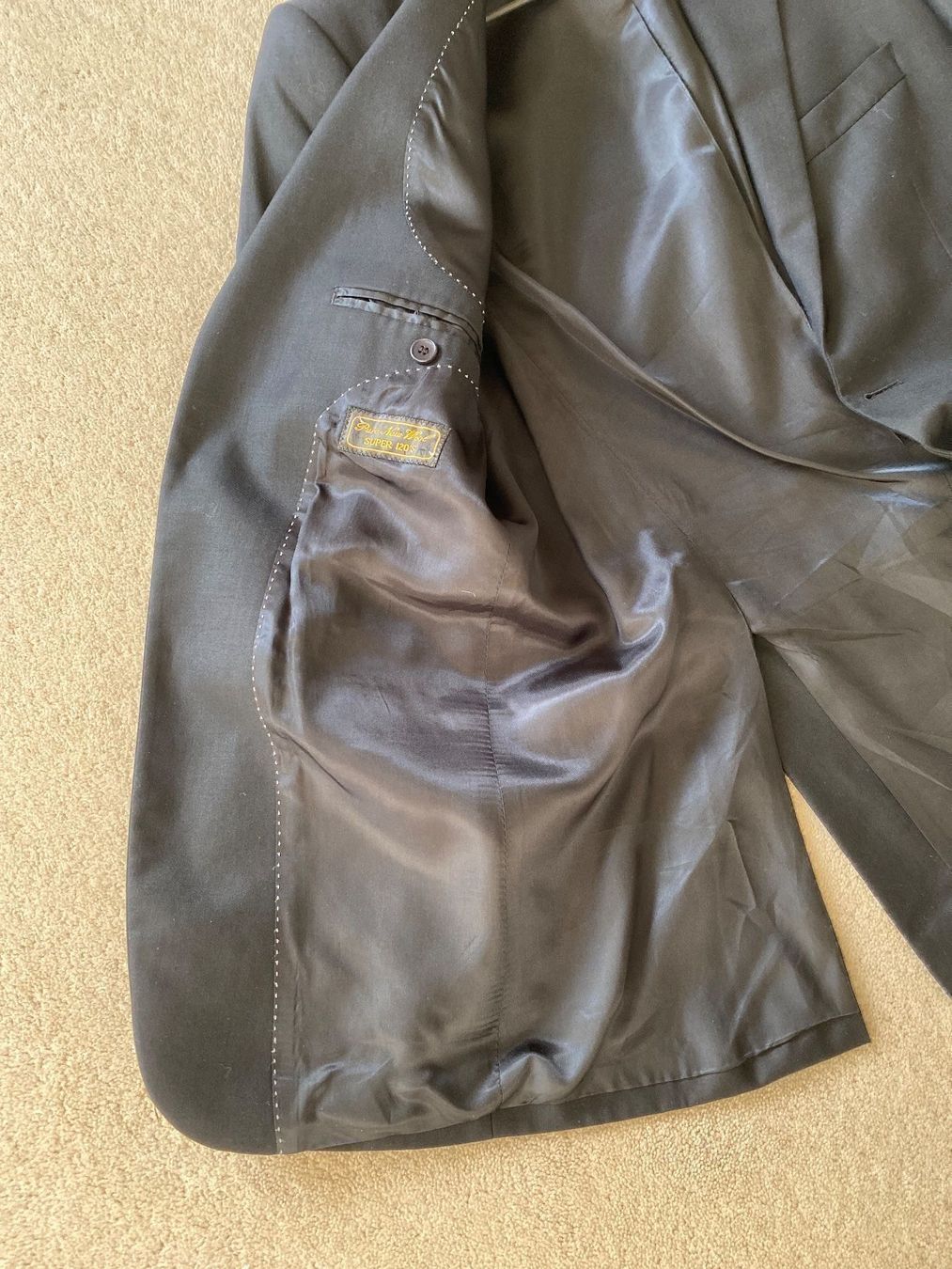 Completi: Anzug schwarz Gr. 46 PURE NEW WOOL – Usato da Zürich venduto da DidierTG 2