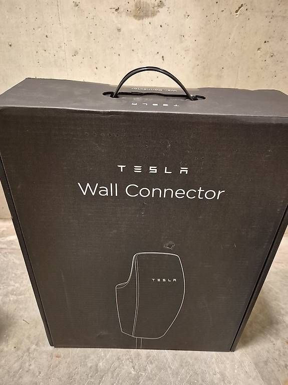 Tutti i DVDs: Vente borne Tesla Neuve – Usato da Neuchâtel venduto da dwe_tm2h 2