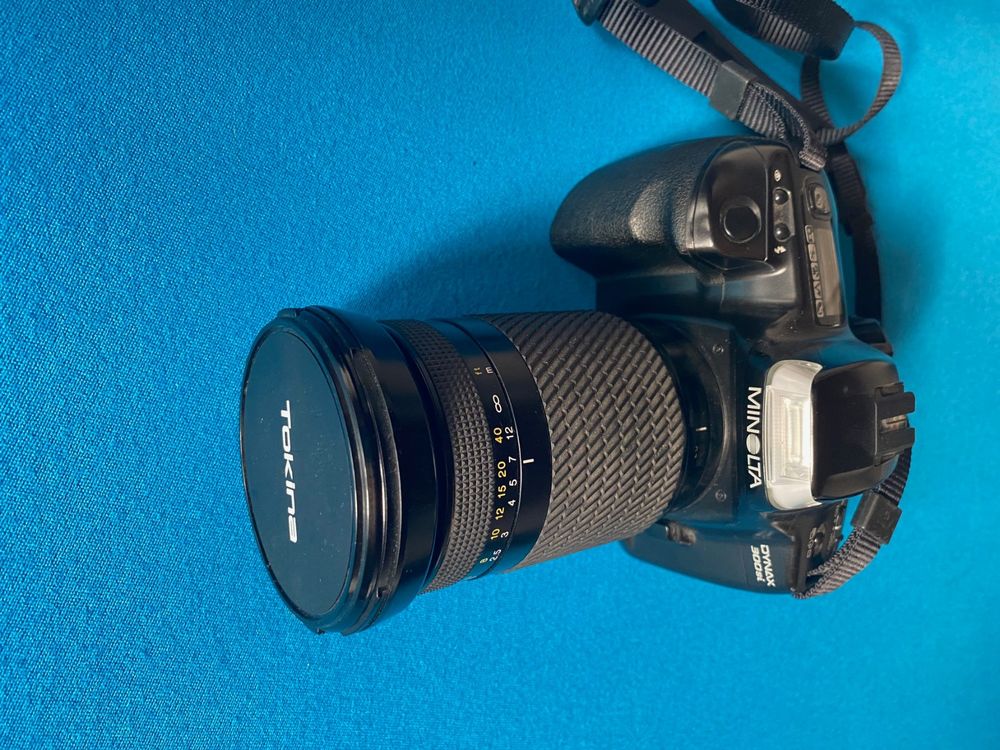 Minolta Fotocamera: Minolta Dynax 300si - Analoge Spiegelreflexkamera – Usato da Küttigen venduto da Andyli