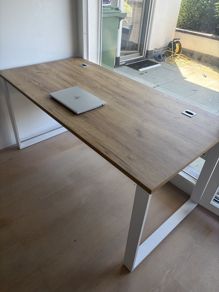 Scrivanie: Wooden desk 180cm – Usato da Stäfa venduto da CharlotteJB 3