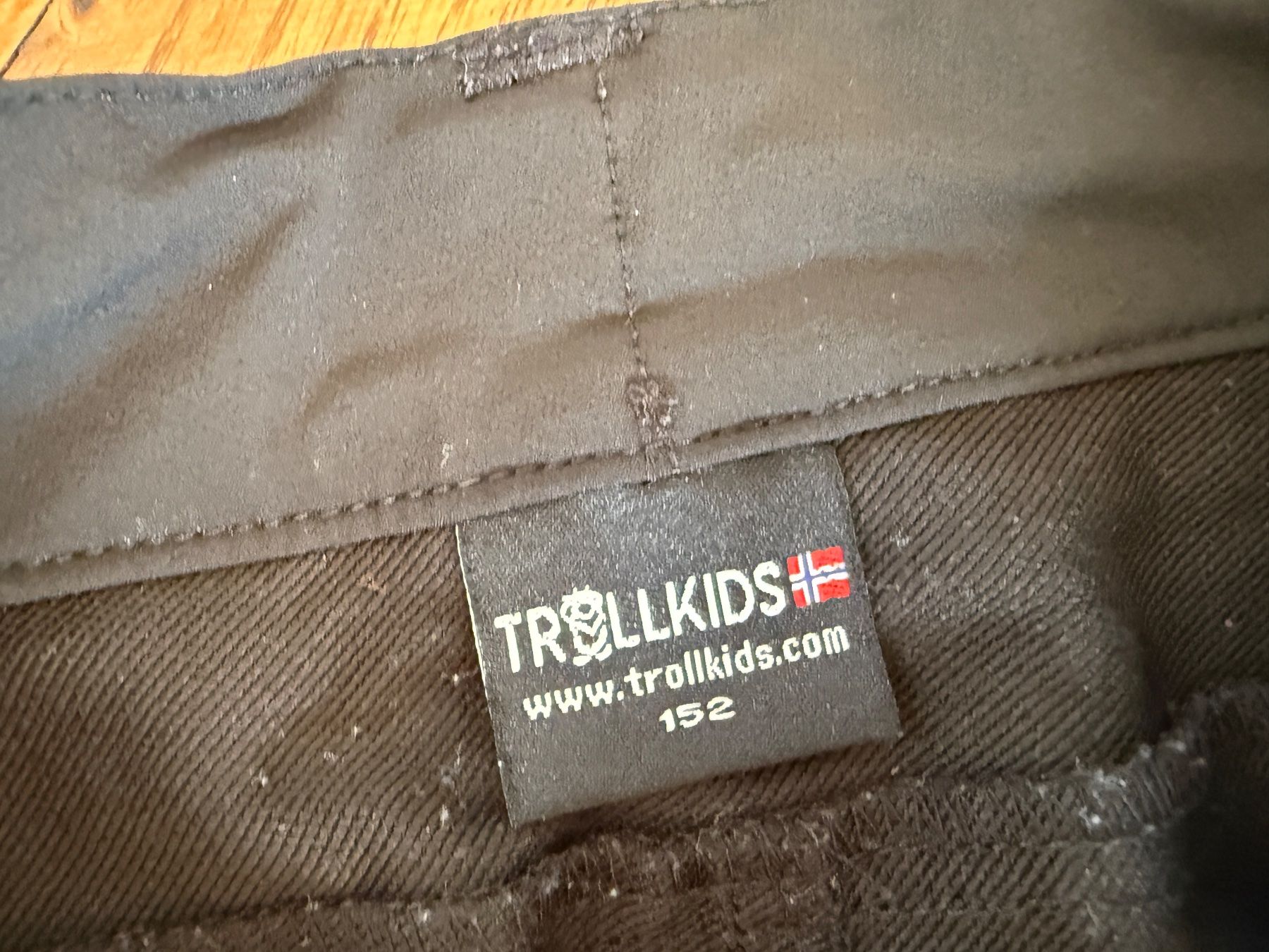 Trollkids Pantaloni: Trollkids Soft Shell Hose  Softshell 152 Lysefjord Pants – Usato da Ennetbaden venduto da mapa05 3