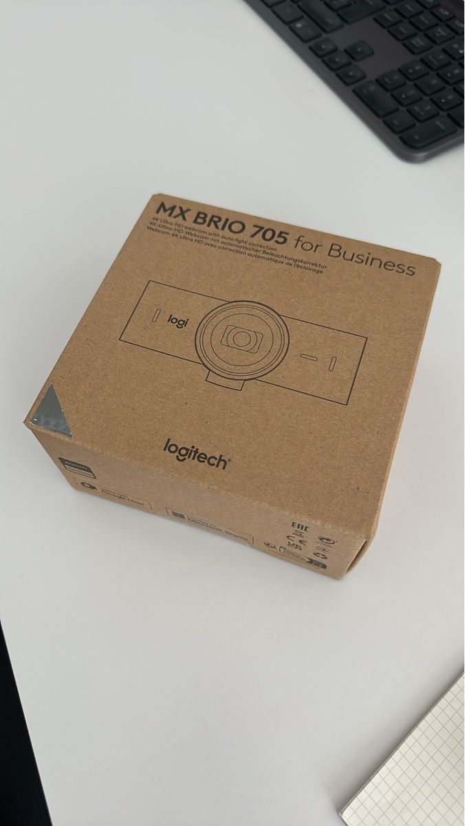 Logitech Webcam: Logitech MX Brio 705 Webcam - Neu & Originalverpackt – Nuovo e nell'imballaggio originale da Obfelden venduto da Chaser