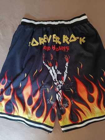 Pantaloncini fiammanti 