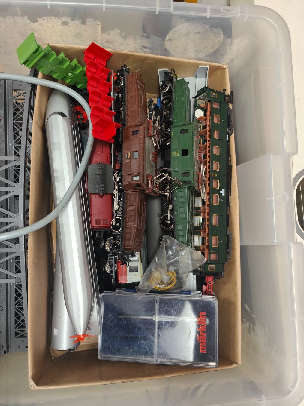 Märklin Modellini di ferrovie: Verschiedene alte Märklin Sachen – Usato da Schötz venduto da lukui