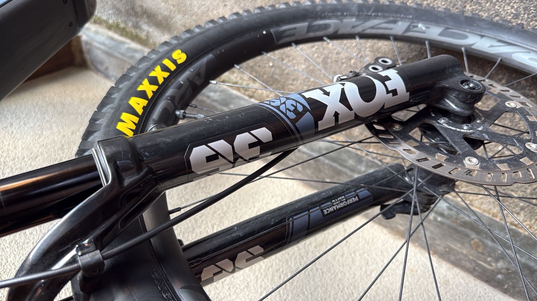 Santa Cruz Velos: Santa Cruz Heckler C – Gebraucht aus Gsteig b. Gstaad von Isciisci07 3