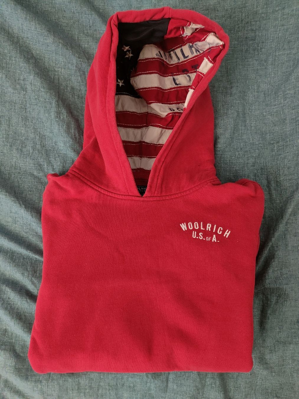 Woolrich Pullover & Sweatshirts: Roter Woolrich Kapuzenpullover – Gebraucht aus Zürich von R-2015 2