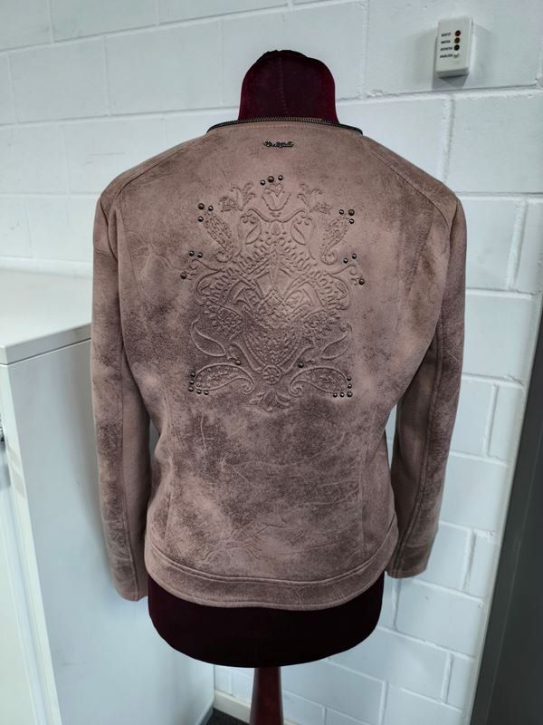 Desigual Giacche: DESIGUAL Jacke – Usato da Rüti ZH venduto da Restwert_Rueti_ZH 1