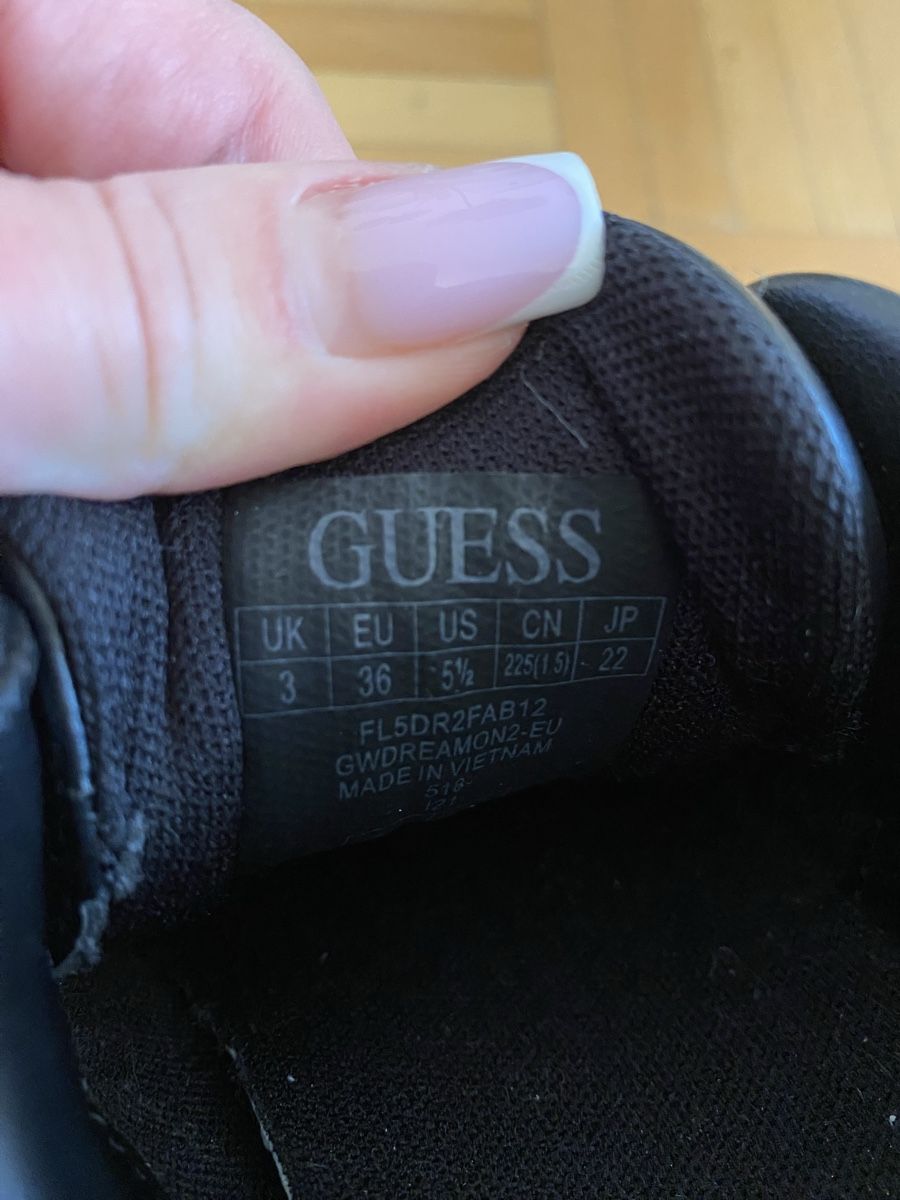 Guess Scarpe da donna: Guess 36 sneaker – Nuovo (secondo la descrizione) da Gommiswald venduto da anastasiia_27 4