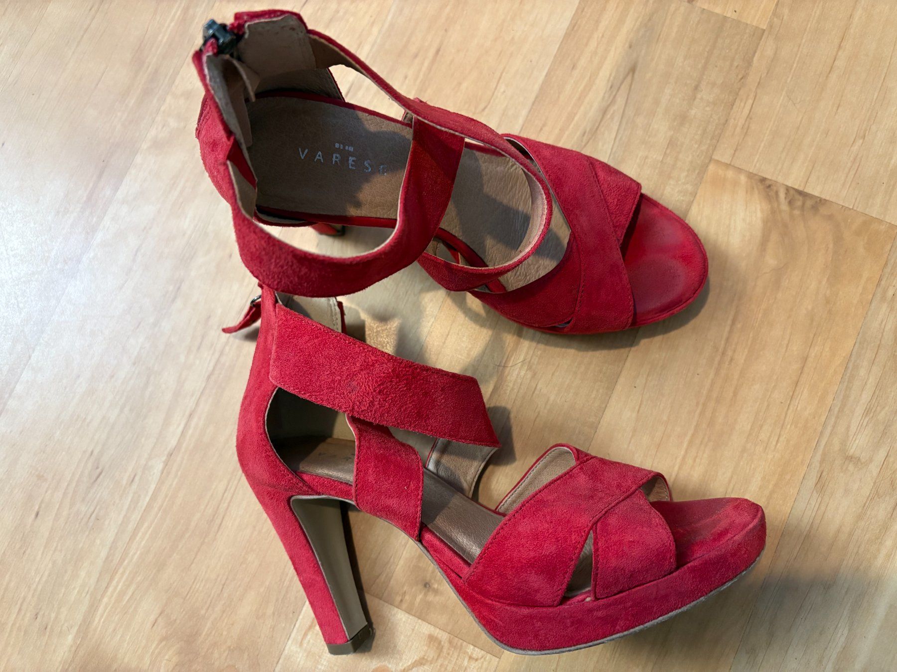 Scarpe da donna: Rote High-Heels Gr. 36 – Usato da Willisau venduto da ani_gtk8