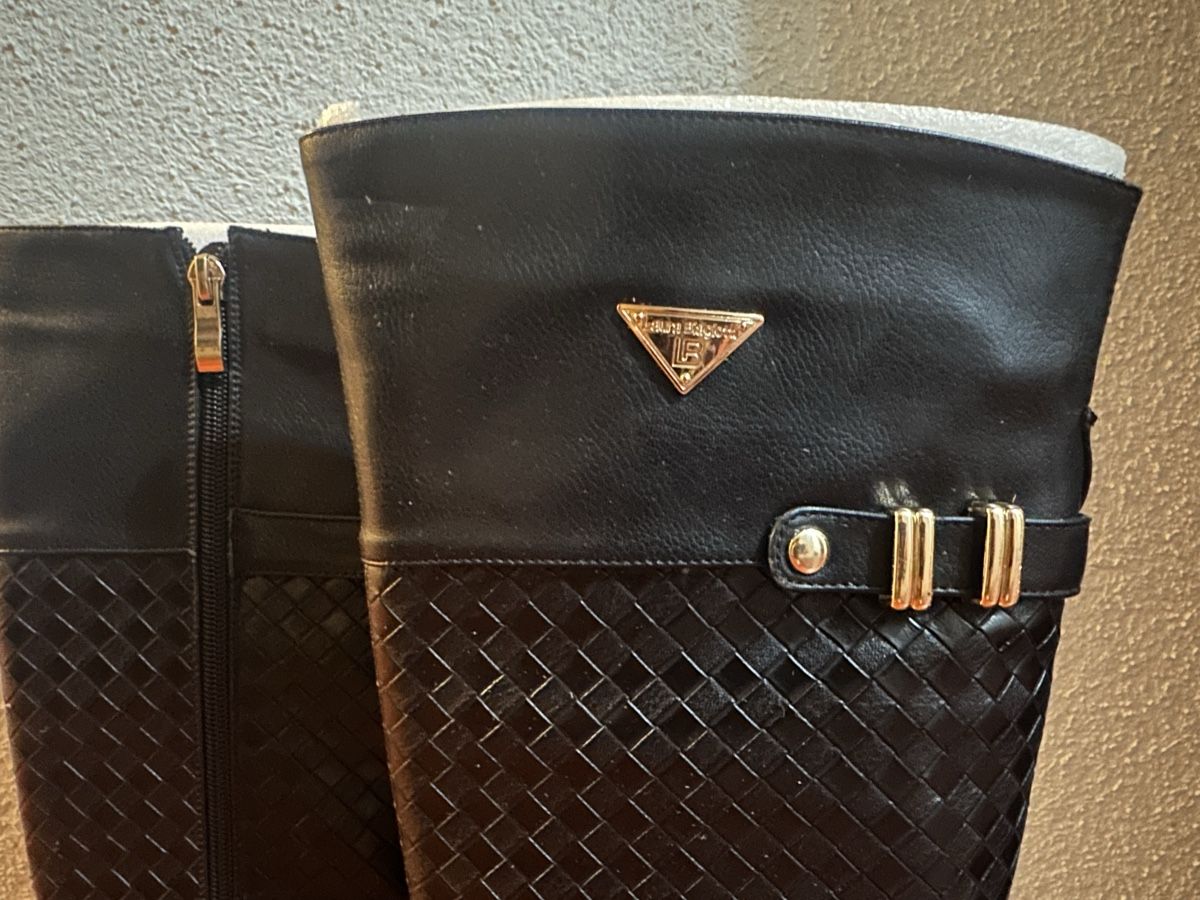 Scarpe da uomo: Stiefel, schwarz, gold, 38 – Usato da Zollikon venduto da into-the-west 1