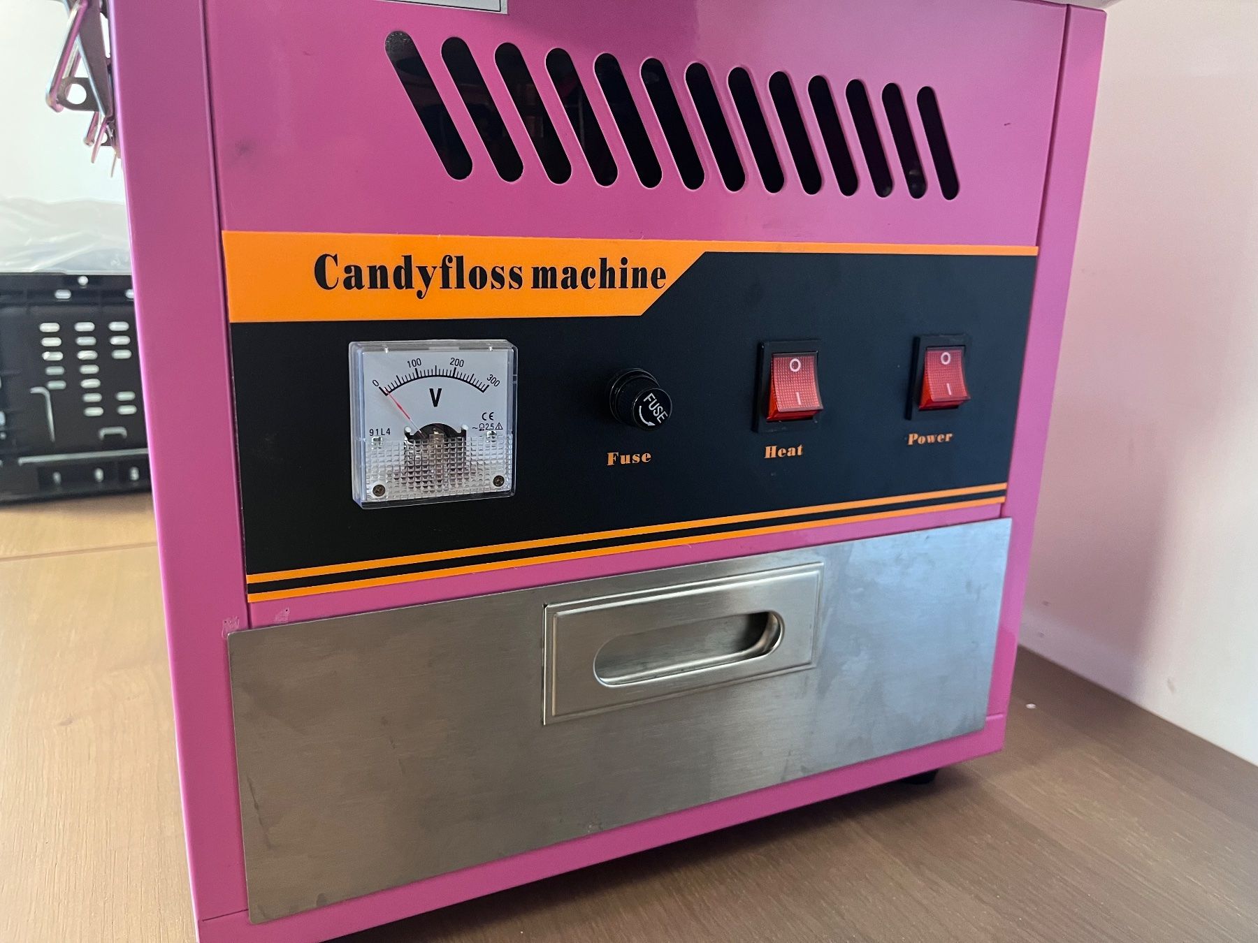 Tutte le macchine: Zuckerwattemaschine – Usato da Zürich venduto da mar_hpc6 2