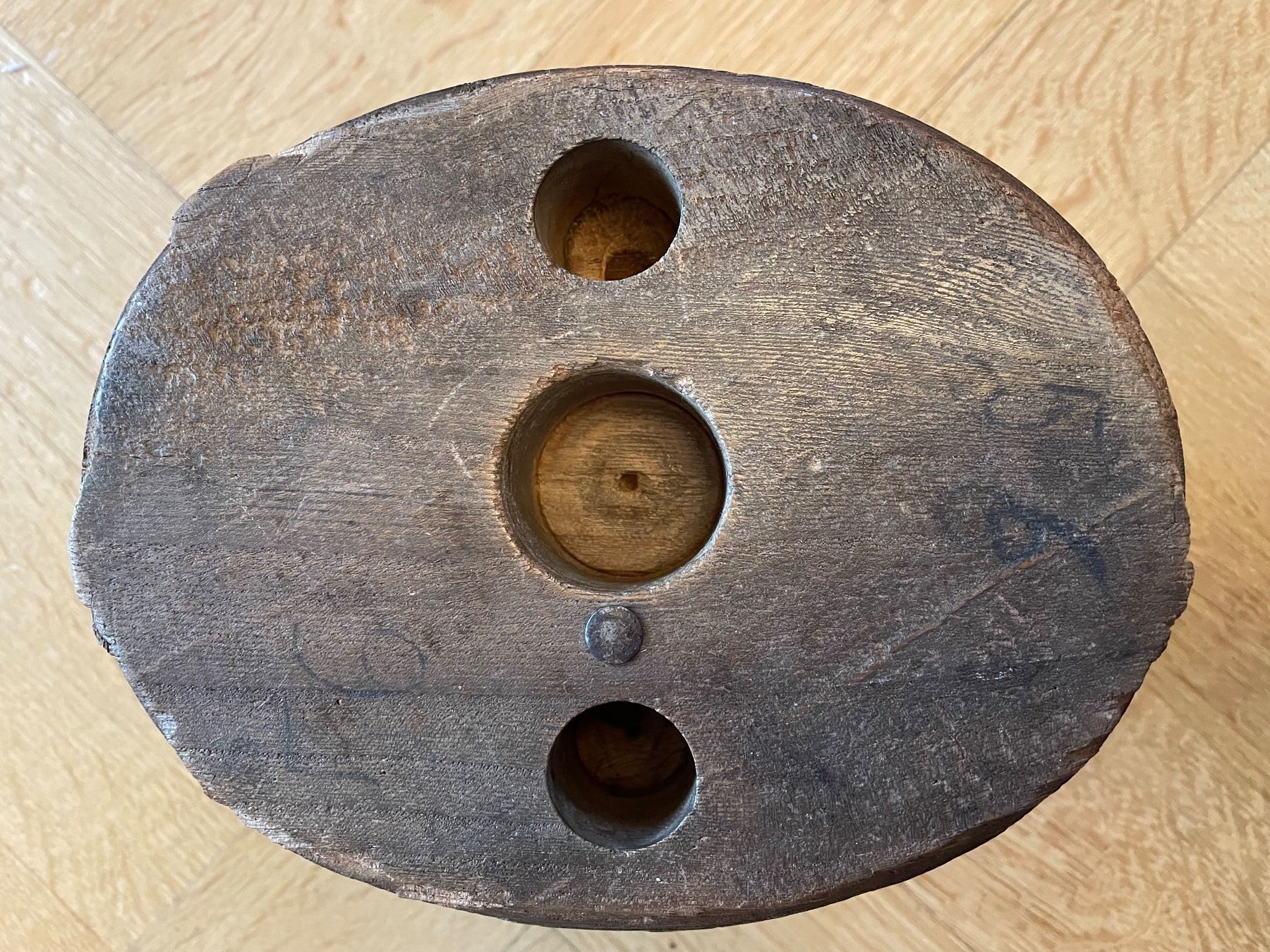 Copricapi, berretti & cappellini: Forme à chapeau, ancienne, bois, taille 56 – Usato da Vevey venduto da dam_9t5w 1