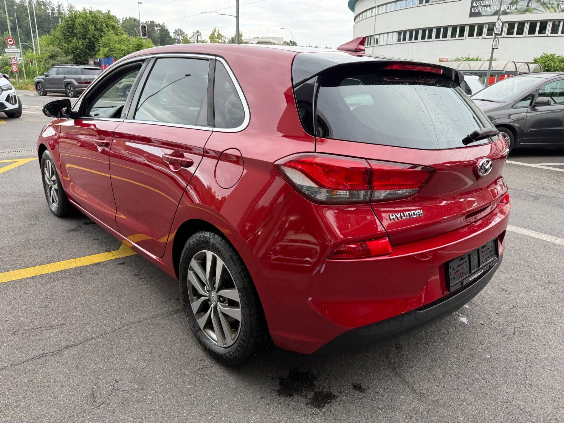 Hyundai Automobili: Hyundai i30 Amplia 1.4 Manuel – Usato da Adliswil venduto da RuckstuhlAdliswil 2
