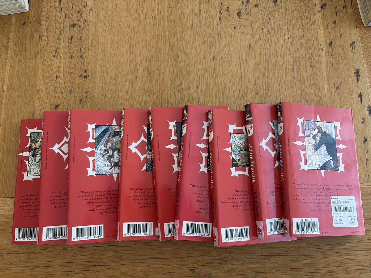 Fumetti: Manga Vampire Knight 9 tomes  – Usato da Echallens venduto da leo_dk2d 1