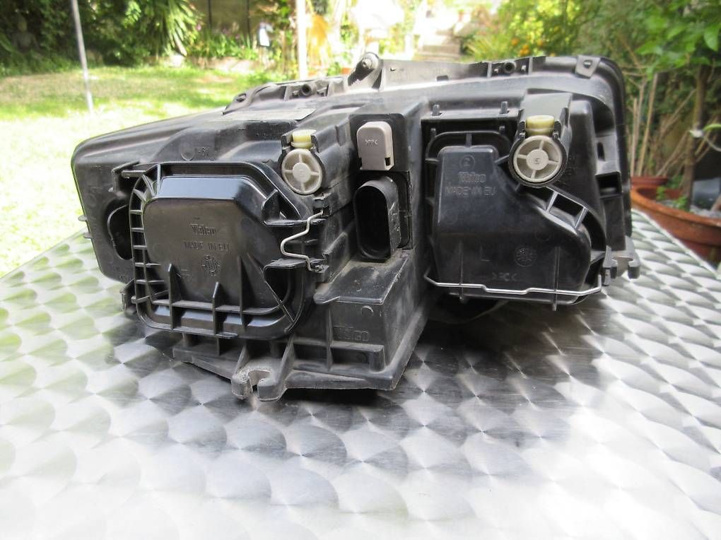 Audi Fari: Phare avant gauche Audi A4 B6 (8E2) – Usato da Champagne venduto da nan_2dwz 4