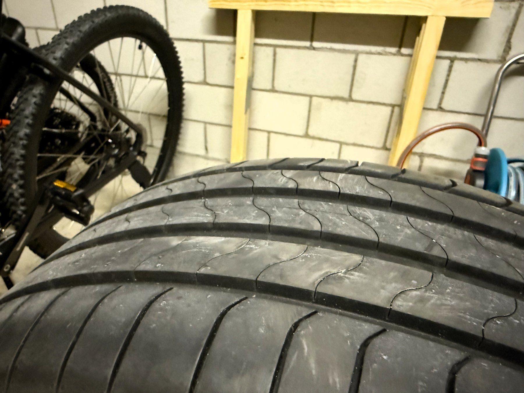 Bridgestone Pneumatici & Ruote complete: Bridgestone Turanza 6 245/45 R19 – Usato da Neftenbach venduto da UPGREAT-IT 1