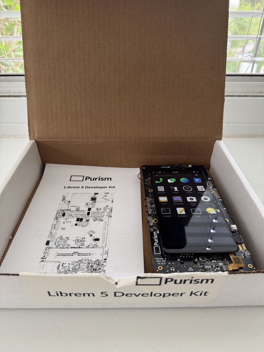Telefoni cellulari / Smartphones: Purism Librem 5 Developer Kit (Linux / PureOS / Privacy) – Usato da Uzwil venduto da K.Ya