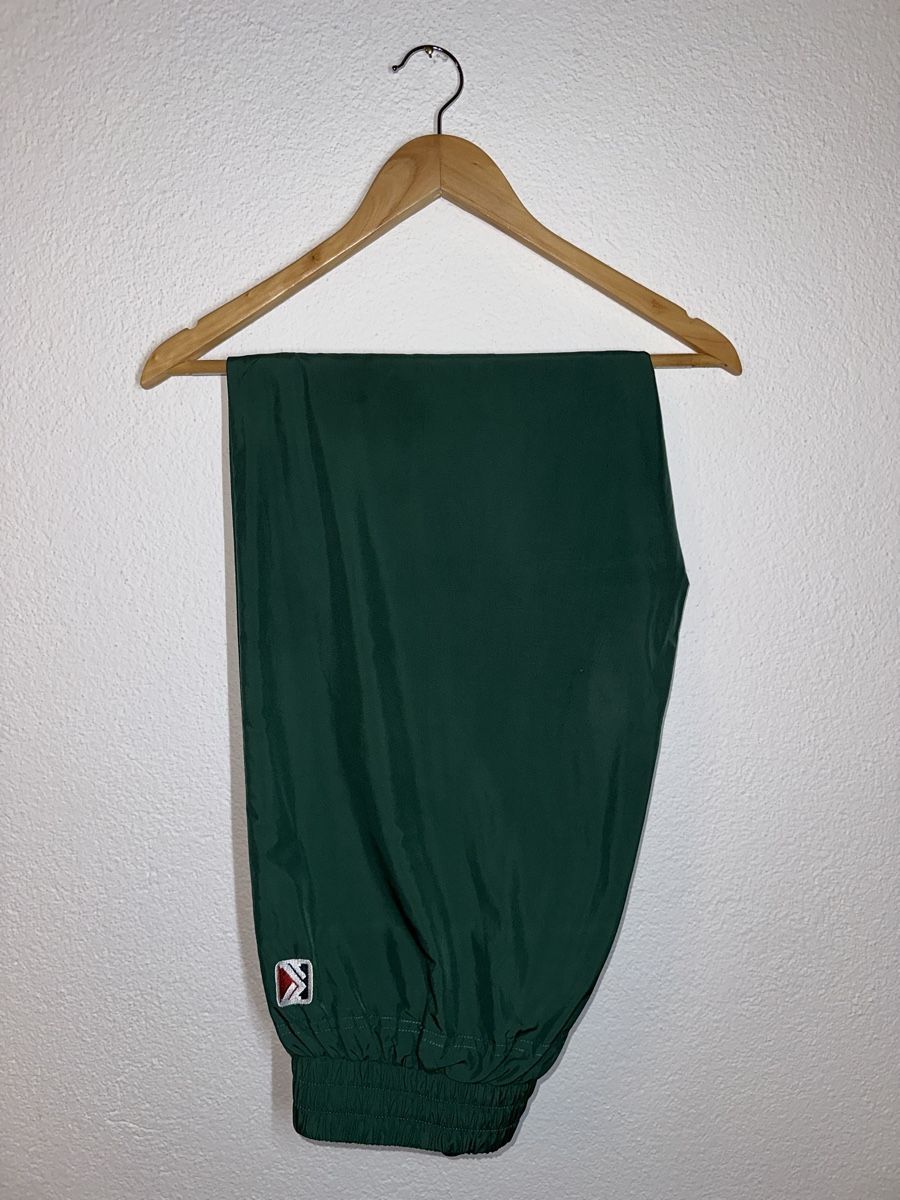 Pantalons: Karl Kani Trainigshose – D'occasion à Visp par locosshop 4